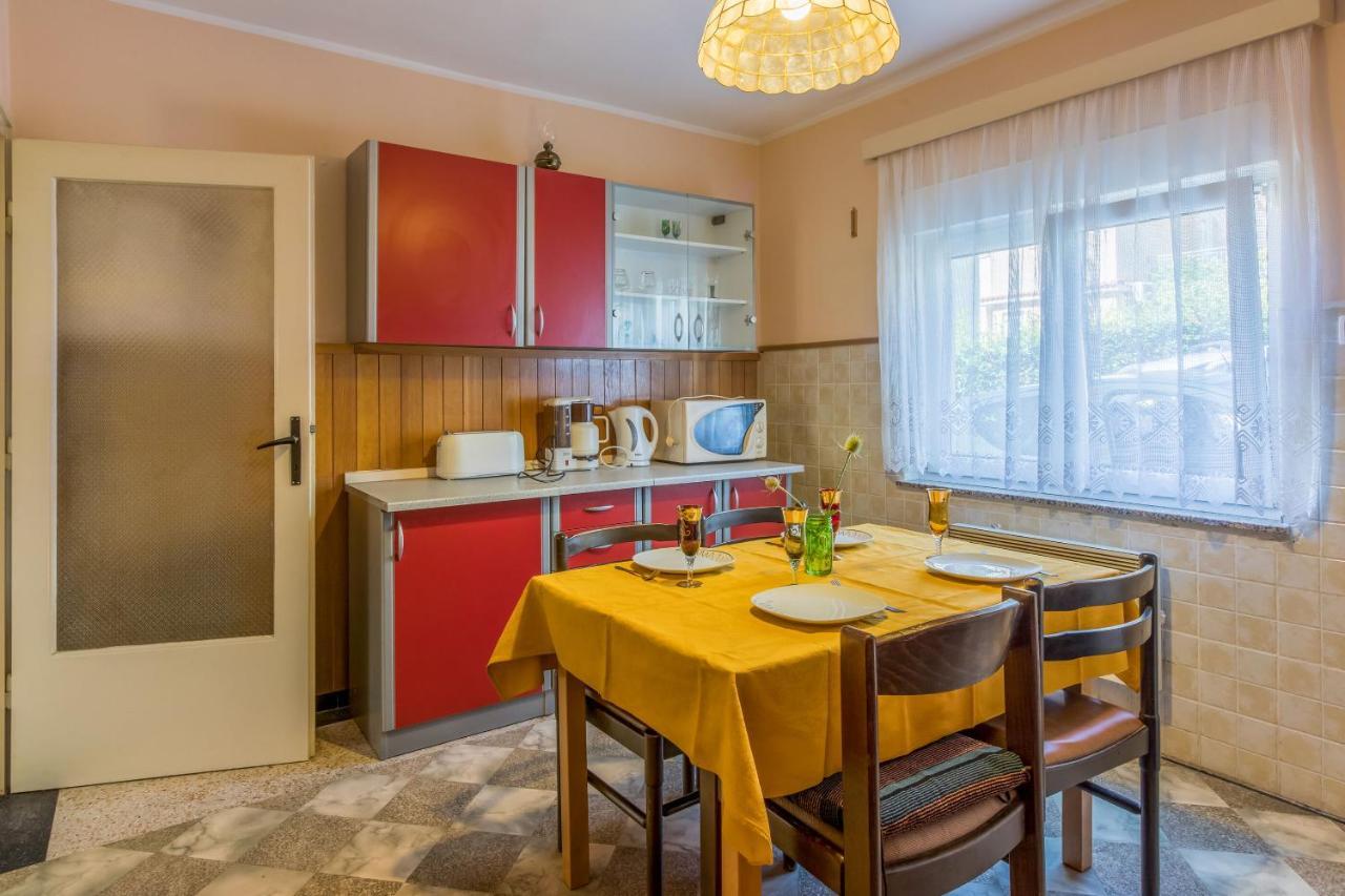 Apartment Eugen Crikvenica Exterior foto